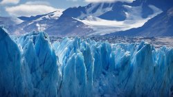 Beautiful Ice Floe Valley