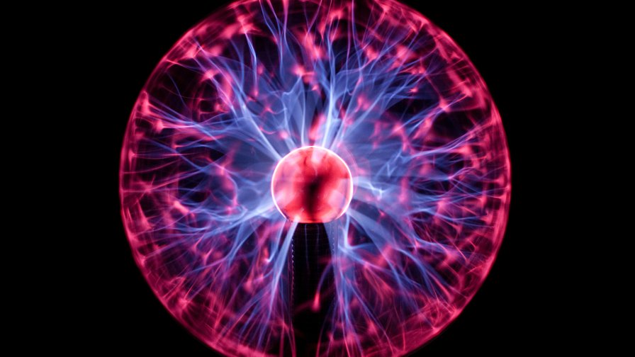 Beautiful Plasma Ball Lamp