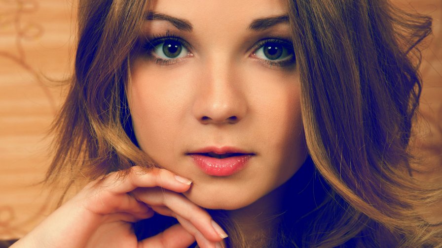 Jeff Milton Young Blonde Girl with Pretty Face and Cute Lips