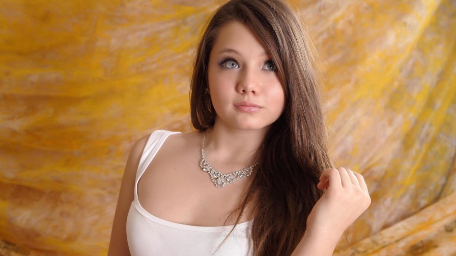Kleofia Beautiful Teen Nymphet Girl with Cute Face
