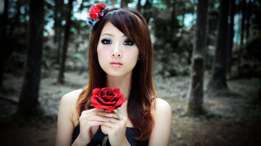 Mikako Zhang Kaijie Beautiful Teen Asian Girl with Red Rose