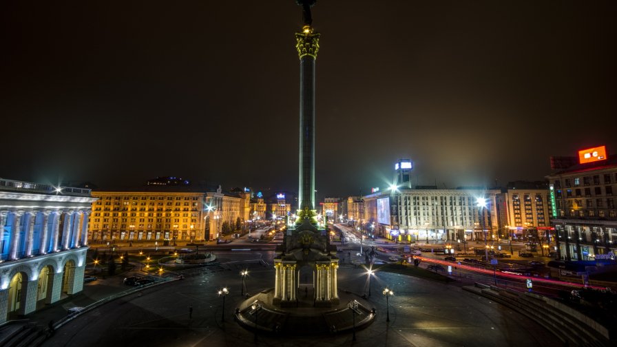Night Maidan Nezalezhnosti Kyiv Ukraine