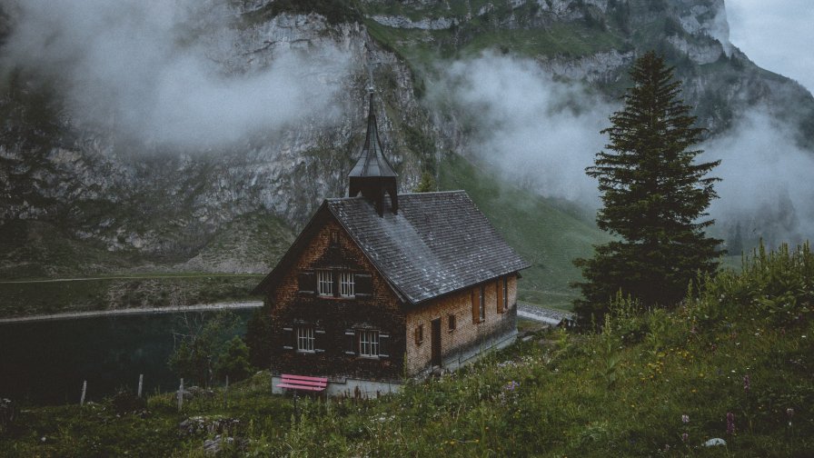 Single Temple Church in Mountain Valley