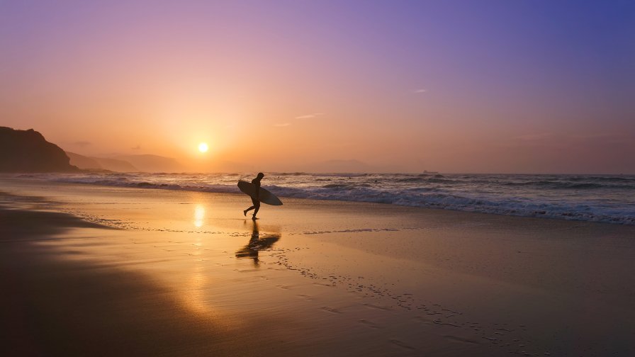 Sunlight and Sunset on the Beach