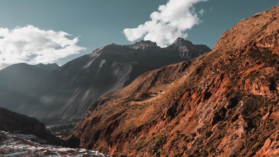 Wonderful Mountains and Clouds in the Sky