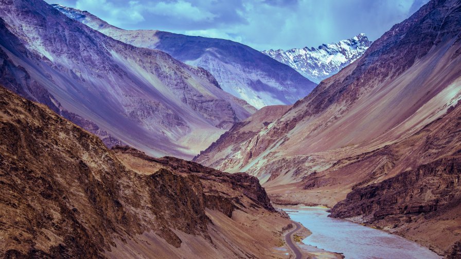 Wonderful Red Mountain Valley and River